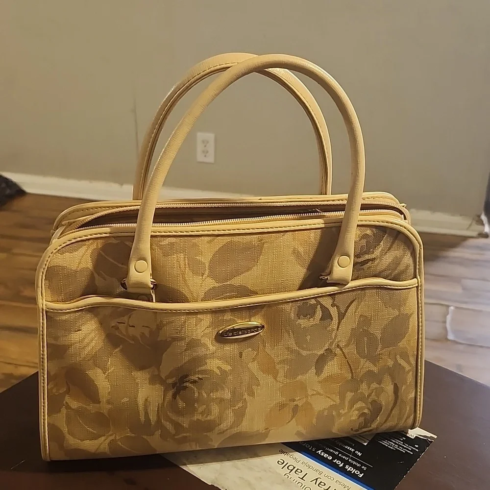 Liz Claiborne Elegant Floral Beige Handbag
